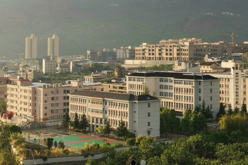 米兰Milan数码DCN助力汉源职业高级中学校园网“智行+光”升级